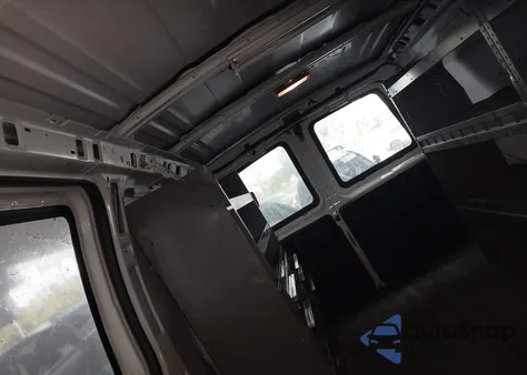 2007 Chevrolet Express Work Van из США, поврежденный, VIN 1GCFG15X371196506